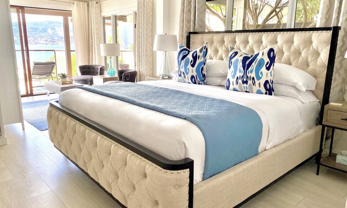 Okanagan-Similkameen House | 'The Nest' at Villa Magnolia: Luxury Couples Getaway and Breathtaking Lake Views
