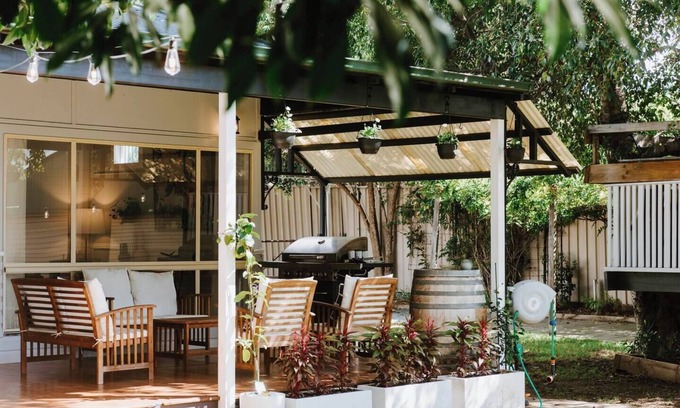 Central Mudgee House | The Nicholson A Delightful Family Escape Awaits