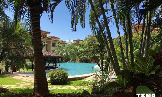 Tamarindo Condo | The Oaks luxury apartment Tamarindo Conchal Flamingo