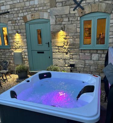 Winchcombe House | The Old Forge