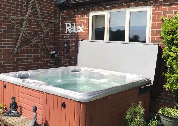 Redmile Bed & Breakfast | The Paddock at Peacock Farm near Belvoir Castle