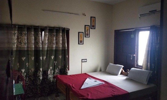 Visakhapatnam Apartment | The Padmavathi Family Guest House