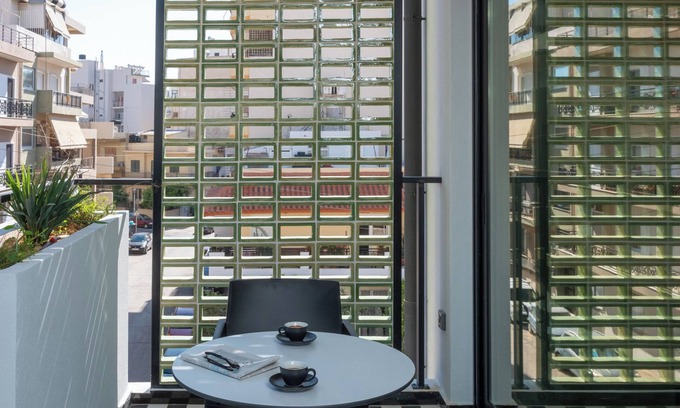 Heraklion Hotel | The Pal Living in a Concept