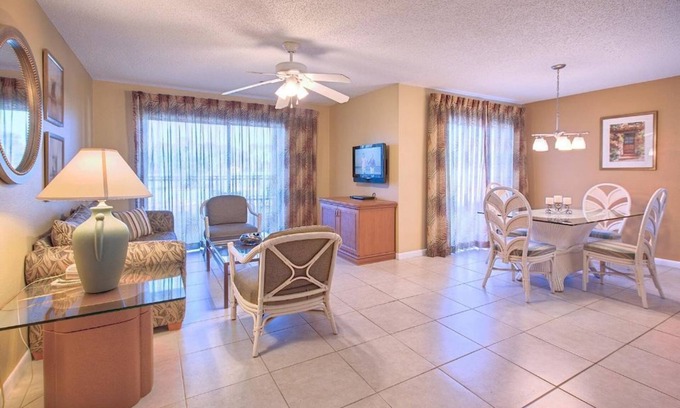 Palm Coast Resort | The Palm Coast