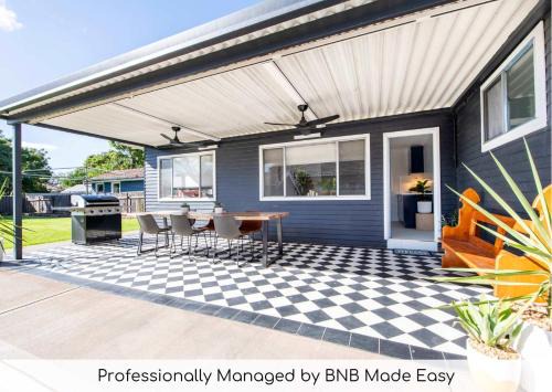 Dubbo House | The Palmer Cove - Stylish, Central