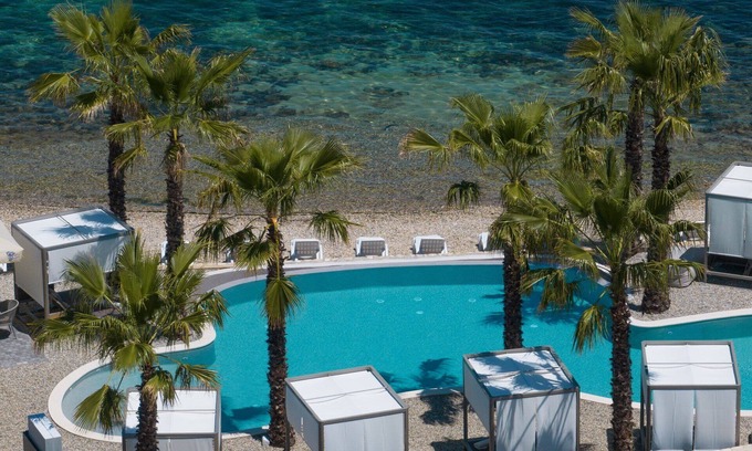 Tkon Villa | The Palms Resort - Villa Dream IV