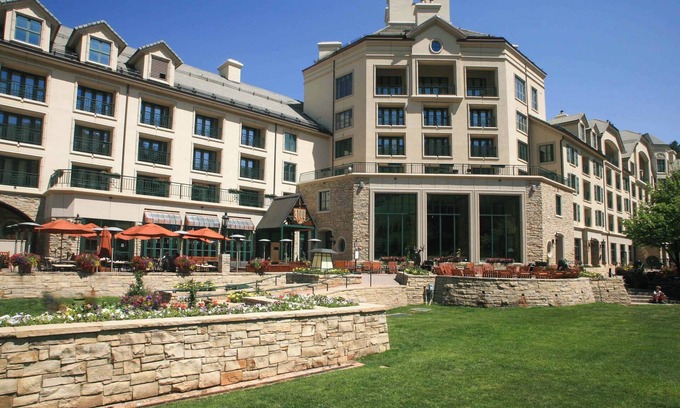 Beaver Creek Hotel | The Park Hyatt Hotel – The Residences 2 bedroom Condo