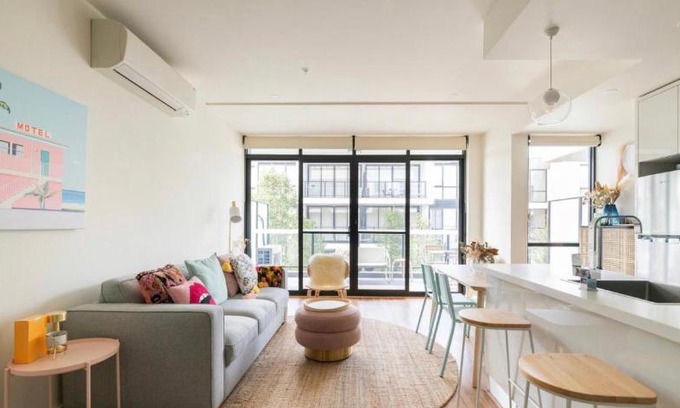 Pascoe Vale South Apartment | The Pas.Coe - A Stylish 1 bedroom unit with free parking.