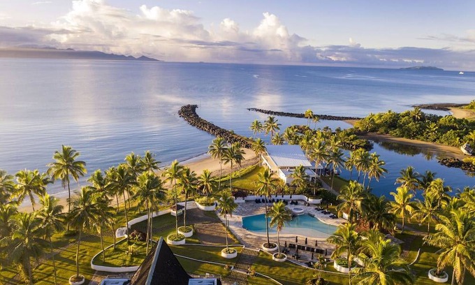 Pacific Harbour Hotel | The Pearl South Pacific Resort - CFC Certified