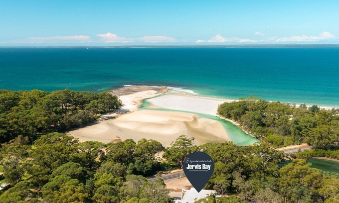 Huskisson Apartment | The Penthouse by Experience Jervis Bay