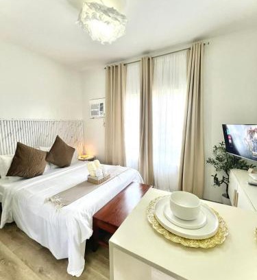 Bantud Hacienda Apartment | The Penthouse Perch - Studio