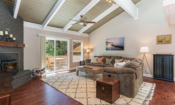 Incline Village Condo | The perfect getaway for a small group or families.