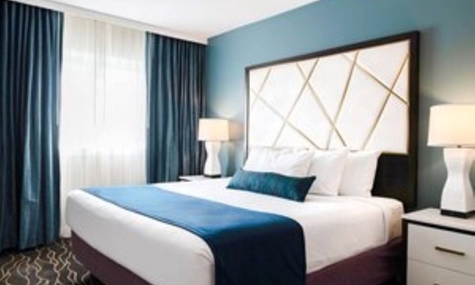 Anaheim Resort Resort | The Perfect Place - Anaheim 1 bedroom - <2 miles from Disneyland