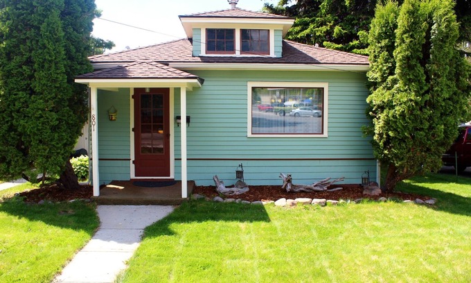 Heart of Missoula House | The Perfect University Vacation Home Dog Friendly