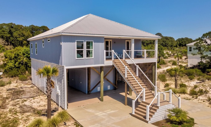 Audubon Place House | The Periwinkle| winter availability. Great outdoor space