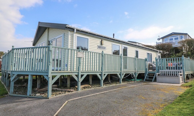 New Quay Cabin | The Potting Shed, NEW QUAY