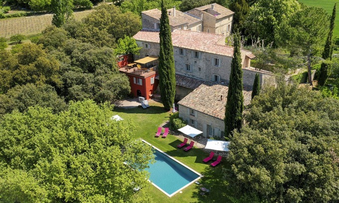Malaucene Bed & Breakfast | The Priory "La Madelène" Guest house in Provence - Ventoux