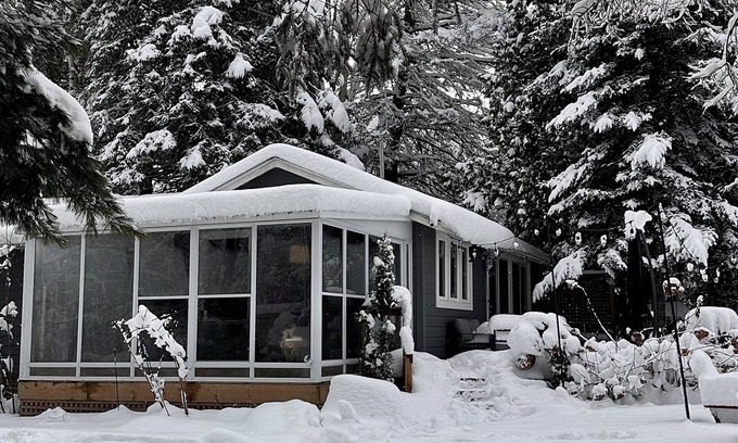 Minden Hills Cottage | The R&R Cottage