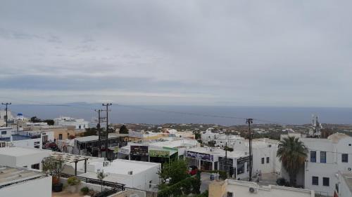 Fira Hostel | The Rabbit Hole Hostel