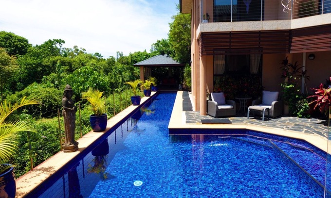Ewingsdale Apartment | The Raffles in Byron!nBeautiful, Colonial style luxury!nAbsolutely Huge!