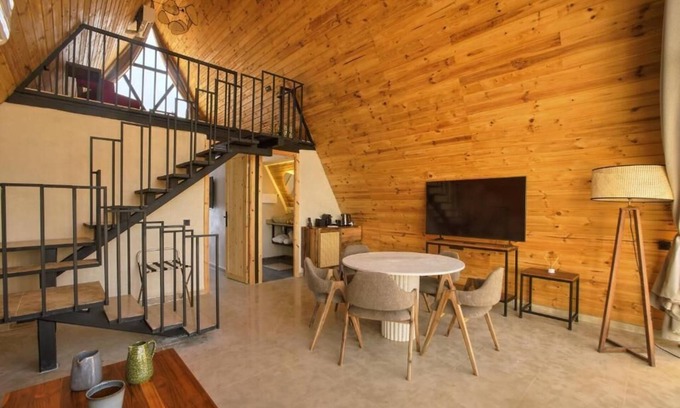 Tahanaout Ski Chalet | The Ranch Resort - Maison Triangle