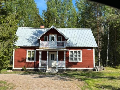 Hagfors Municipality Villa | The Red House