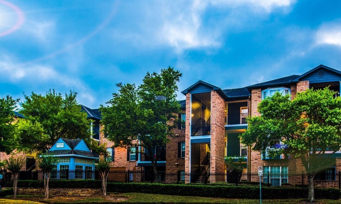 Texas Medical Center Apartment | The Reside