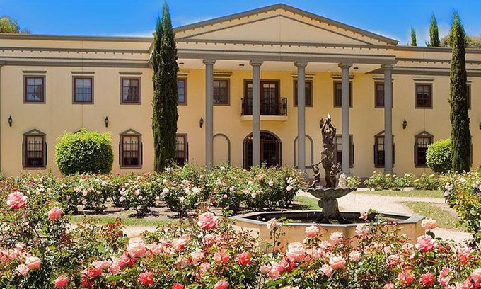 Lyndoch Hotel | The Residence at Barossa Chateau
