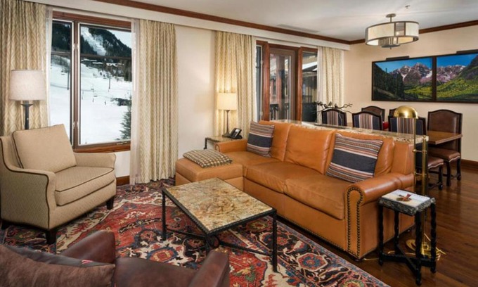 Aspen House | The Ritz-Carlton Club, Two-Bedroom Residence 8406, Ski-in & Ski-out Resort in Aspen Highlands