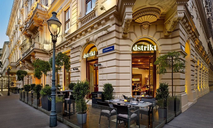 Innere Stadt Hotel | The Ritz-Carlton, Vienna