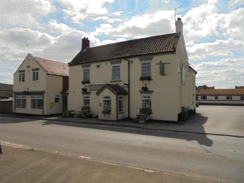 Eastoft Hotel | The River Don Tavern and Lodge