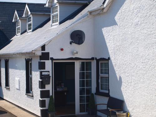 Dungloe Bed & Breakfast | The River House