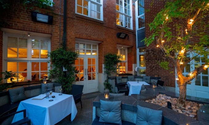 Reading City Centre Hotel | The Roseate Reading
