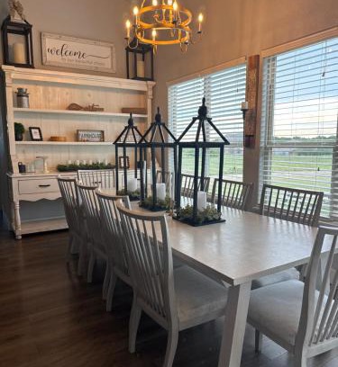 Waxahachie Bed & Breakfast | The Rustic Belle