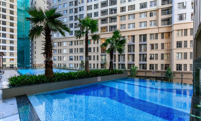 Bach Dang Riverside Apartment | THE SAIGON ROYAL SUITE FREE POOL AND GYM