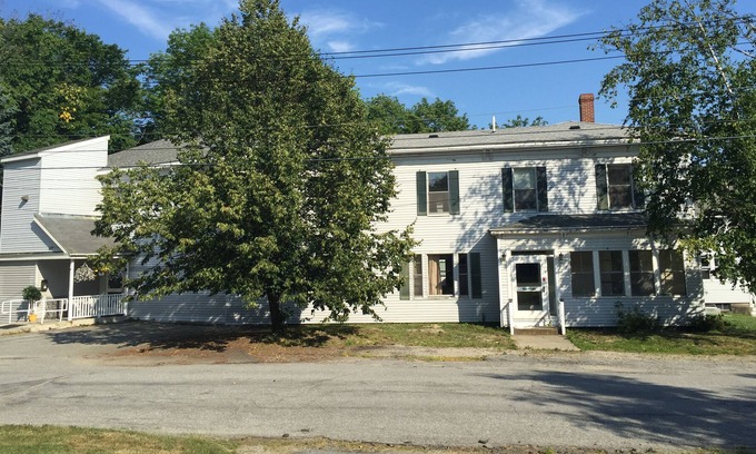 Ellsworth Bed & Breakfast | The Sanctuary Inn and Art Gallery