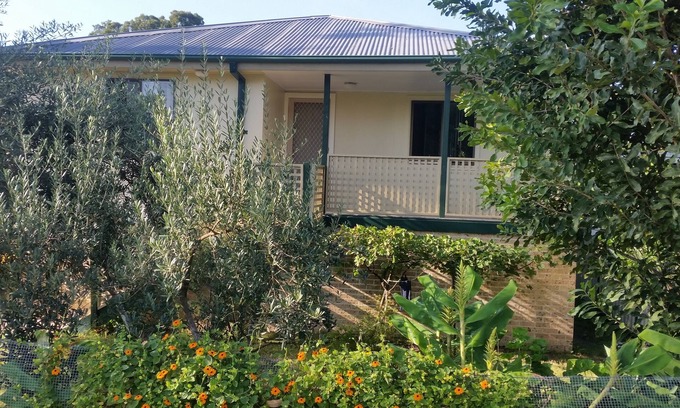 Sanctuary Point House | The Sanctuary Point home