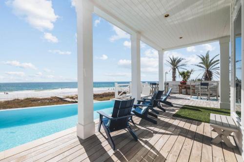 Hollywood Beach House | The Sand Castle by 30A Escapes