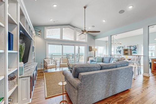 Surf City House | The Scotch