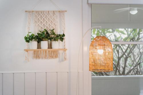 Port Macquarie House | The Shack 16 Windmill Street Port Macquarie