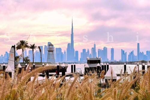 Dubai House | The Shrashi Suites, Dubai Creek Harbour - Paradise on the Island with Dubai Skyline & Burj Khaleefa View