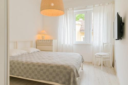 Sofia City Center Apartment | The Simple Place - Close to Slaveykov Square by Flat Mаnager