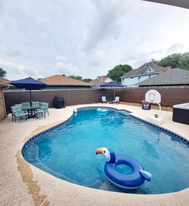 Deer Park House | The Spot