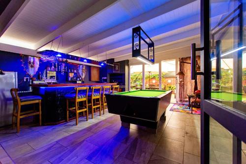 Langebaan House | The Stagger Inn Langebaan - Pool table