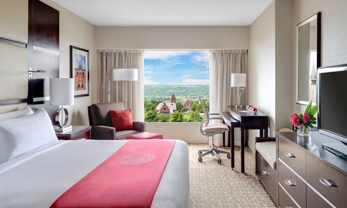 Cornell Botanic Gardens Hotel | The Statler Hotel at Cornell University