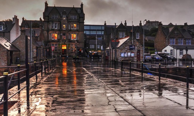 Stromness Hotel | The Stromness Hotel by Paymán Club