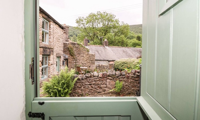 Bradwell Cottage | The Studio