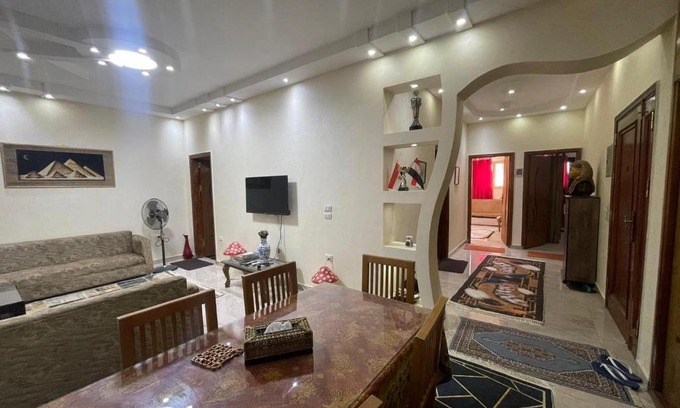 Kafrat al Jabal Apartment | the sun