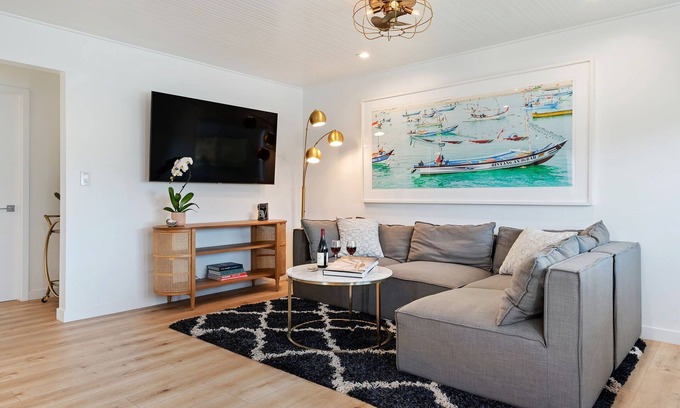 Carpinteria Apartment | The Sun of Carp! 2BD 1BA, 2 Blocks to Beach, Walk Everywhere!