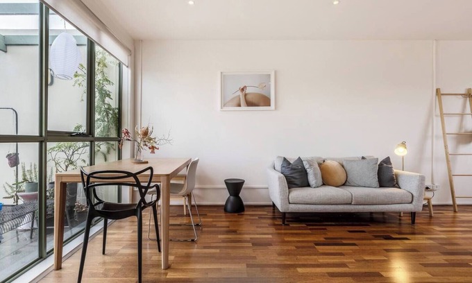 Prahran Apartment | The Sunroom Minimalist Chic moments from Chapel St
